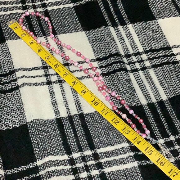 Pink beaded handmade ID lanyard - Picture 5 of 5